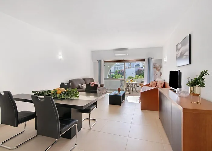 Superior One-Bedroom Apartment Balcony